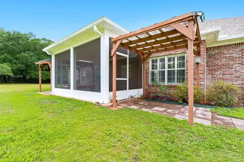 Exterior - 26064 Chatelaine Rd, Elberta, AL 36530 photo 5 of 12