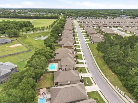 View/Area - 3634 Hawks Landing Cir, Pace, FL 32571 photo 8 of 16