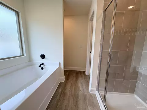 Entry Way - 4554 Chantilly Way, Milton, FL 32583 photo 1 of 1