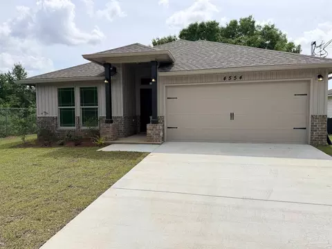 Exterior - 4554 Chantilly Way, Milton, FL 32583 photo 3 of 4