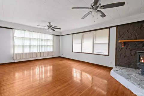 Living - 3271 Electra Dr, Milton, FL 32583 photo 1 of 3