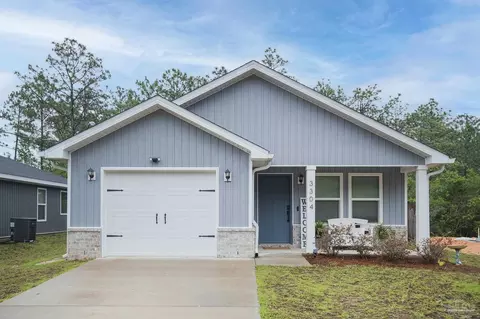 3304 Bonfire Dr, Milton, FL 32583