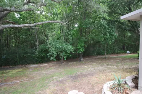 Exterior - 5720 Callandar Pl, Milton, FL 32583 photo 8 of 13