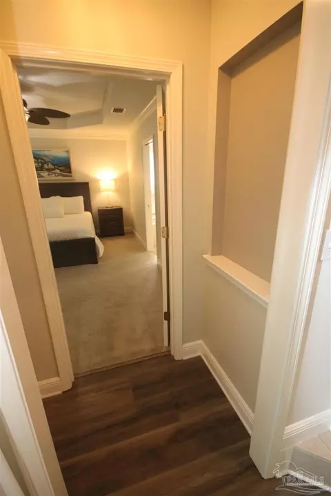 Entry Way - 5720 Callandar Pl, Milton, FL 32583 photo 2 of 5