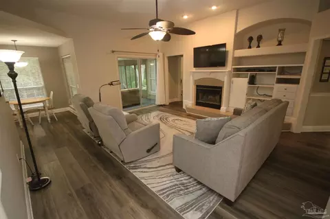 Living - 5720 Callandar Pl, Milton, FL 32583 photo 1 of 6