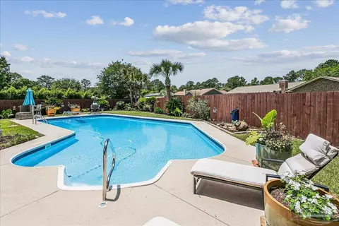 600 Sawara Ct, Pensacola, FL 32506