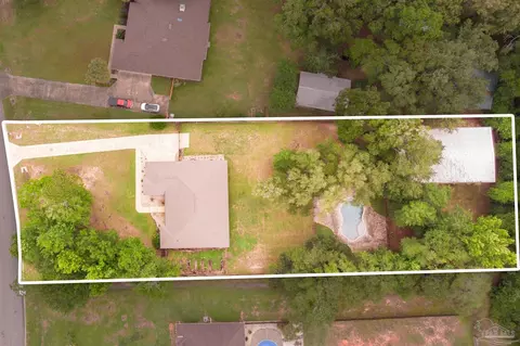 View/Area - 3177 Wallace Lake Rd, Pace, FL 32571 photo 4 of 4