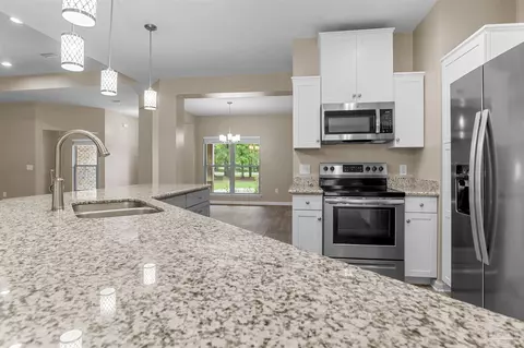 Kitchen - 3177 Wallace Lake Rd, Pace, FL 32571 photo 3 of 4
