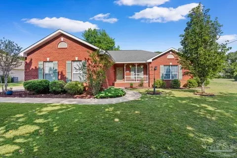 1830 Seahawk Ln, Navarre, FL 32566