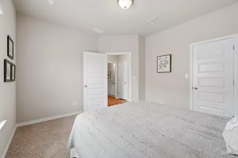 Bedroom - 866 Jesse Dr, Cantonment, FL 32533 photo 5 of 7