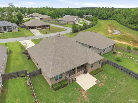 View/Area - 866 Jesse Dr, Cantonment, FL 32533 photo 2 of 10