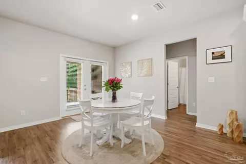 Dining - 866 Jesse Dr, Cantonment, FL 32533 photo 1 of 1