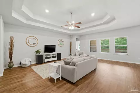 Living - 866 Jesse Dr, Cantonment, FL 32533 photo 3 of 3