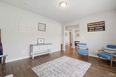 Entry Way - 866 Jesse Dr, Cantonment, FL 32533 photo 5 of 8