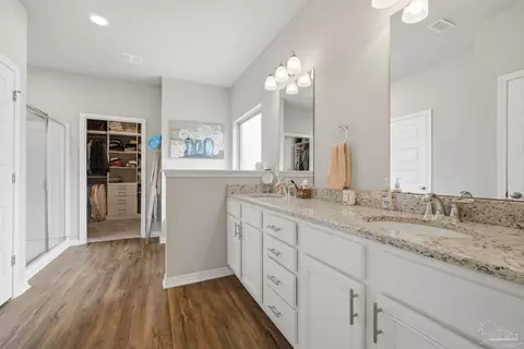 Entry Way - 866 Jesse Dr, Cantonment, FL 32533 photo 7 of 8