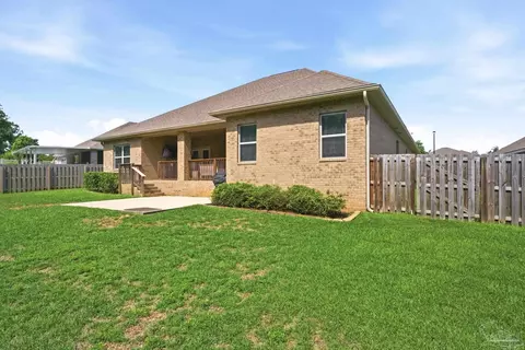 Exterior - 866 Jesse Dr, Cantonment, FL 32533 photo 5 of 10