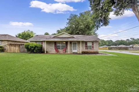 4997 Mayo Cir, Pace, FL 32571