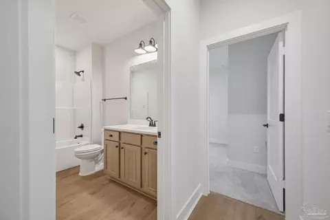 Entry Way - 4145 Woodfin Cir, Pace, FL 32571 photo 4 of 5
