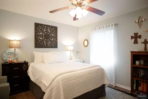 Bedroom - 2001 Chavers Rd, Cantonment, FL 32533 photo 2 of 4