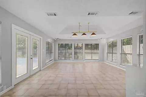 6521 El Presideo, Pensacola, FL 32504