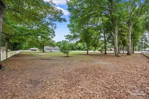 Exterior - 2833 Tunnel Rd, Pace, FL 32571 photo 16 of 19