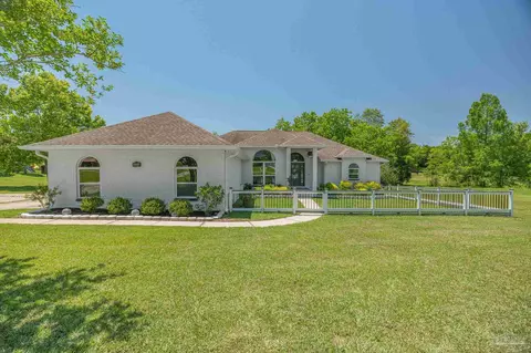 435 Meander Ln, Cantonment, FL 32533
