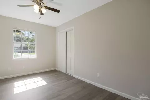 Bedroom - 5417 Chipper Ln, Pace, FL 32571 photo 4 of 5