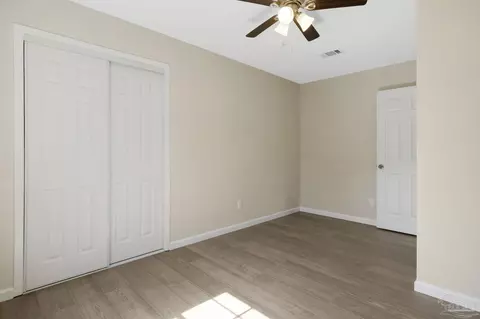 Bedroom - 5417 Chipper Ln, Pace, FL 32571 photo 3 of 5