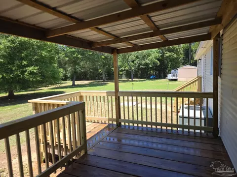 5135 Bent Tree Rd, Milton, FL 32583 photo 3