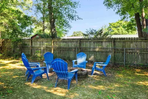Exterior - 5475 Chantilly Cir, Milton, FL 32583 photo 15 of 16