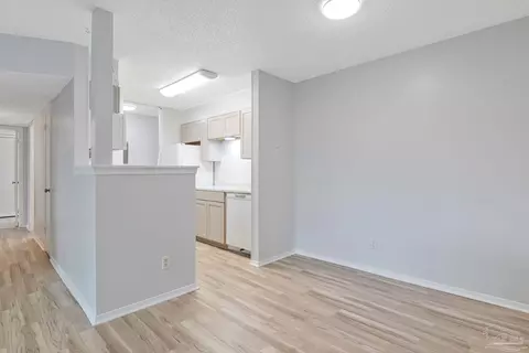 2303 Michigan, Pensacola, FL 32526