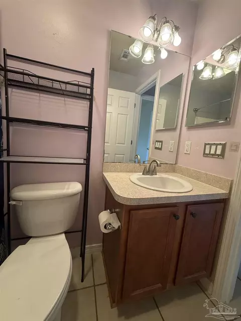 Bath - 4907 Makenna Cir, Pace, FL 32571 photo 5 of 6