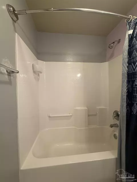 Bath - 4907 Makenna Cir, Pace, FL 32571 photo 6 of 6