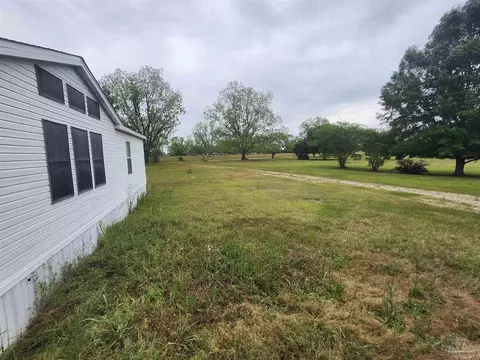 4051 Lambert Bridge Rd, Mcdavid, FL 32568 photo 4
