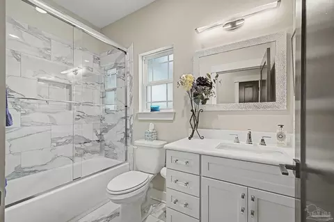 Bath - 2867 Longleaf Mill St, Cantonment, FL 32533 photo 6 of 7