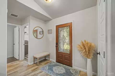 2841 Winners Cir Dr, Navarre, FL 32566