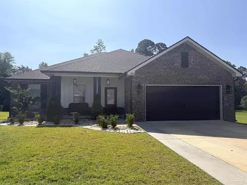 3060 Mountain Laurel Tr, Cantonment, FL 32533