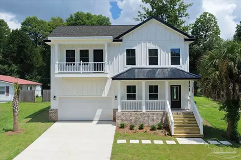 306 W Winthrop Ave, Pensacola, FL 32507