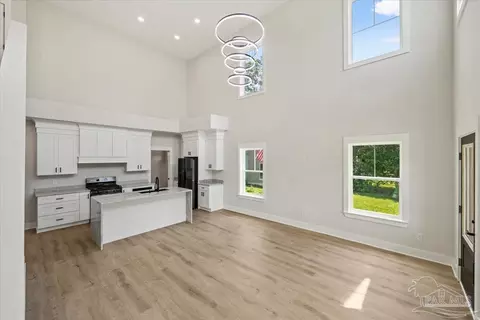 306 W Winthrop Ave, Pensacola, FL 32507