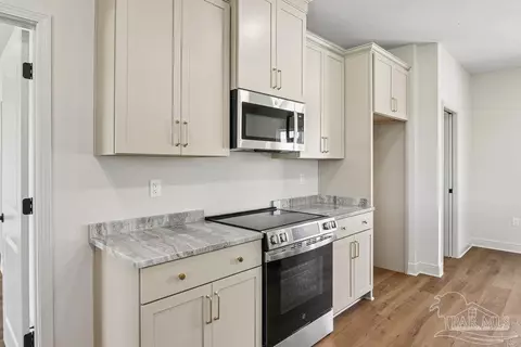 Kitchen - 9287 Salter Rd, Pace, FL 32571 photo 6 of 6