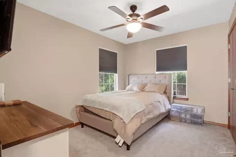 Bedroom - 6870 Martin Rd, Milton, FL 32570 photo 2 of 6