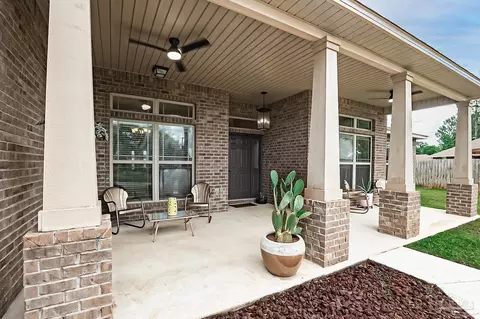 Exterior - 5492 Covered Bridge Ln, Pace, FL 32571 photo 3 of 6