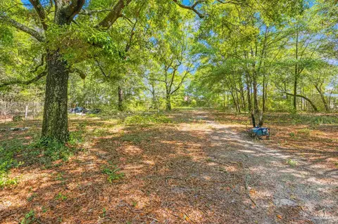 8846 John Hamm Rd, Milton, FL 32583 photo 3