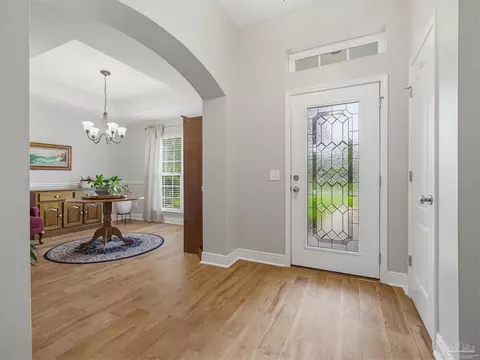 Entry Way - 6097 Autumn Pines Cir, Pace, FL 32571 photo 5 of 8