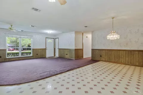 Living - 4411 Pace Ln, Pace, FL 32571 photo 4 of 9