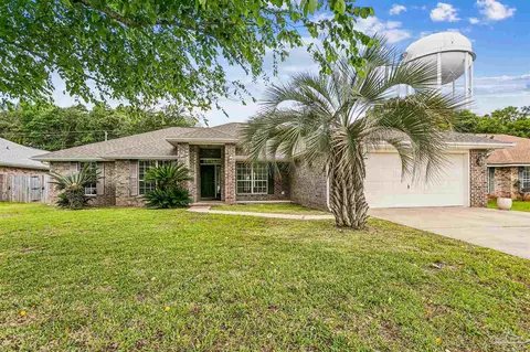 5323 English Oak Dr, Pace, FL 32571