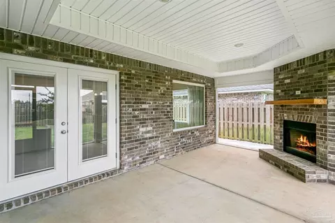 Exterior - 5694 Dunridge Dr, Pace, FL 32571 photo 6 of 8