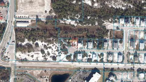 868 Sailfish Ct, Pensacola, FL 32507