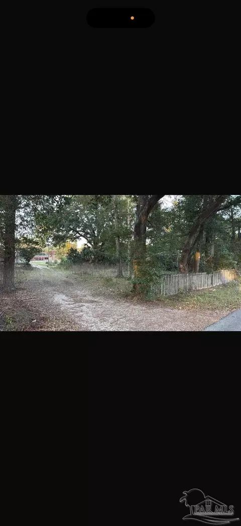 5908 Margaretta Blvd, Pensacola, FL 32506