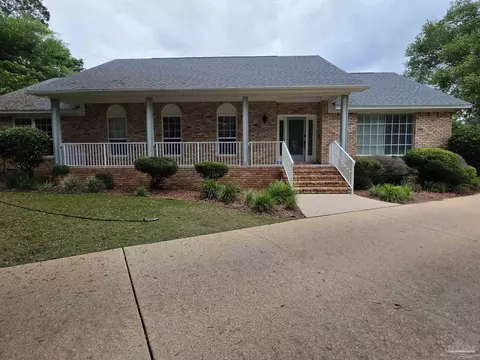 1307 Creek Bridge Rd, Pensacola, FL 32514